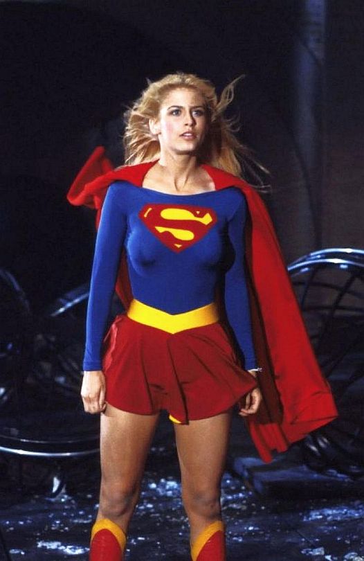 Έλεν Σλέιτερ. Supergirl (1984). 1