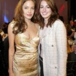 Η Angelina Jolie και η Anne Hathaway...