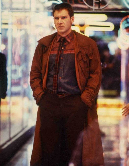 Ο Χάρισον Φορντ ως Ντέκαρντ στο Blade Runner (1982). 1