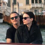 Ο Χοακίν Φίνιξ και η Ρούνεϊ Μάρα μαζί στο Φεστιβάλ Βενετίας για το Τζόκερ, ...