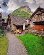 Ένα χωριό στην Ελβετία...