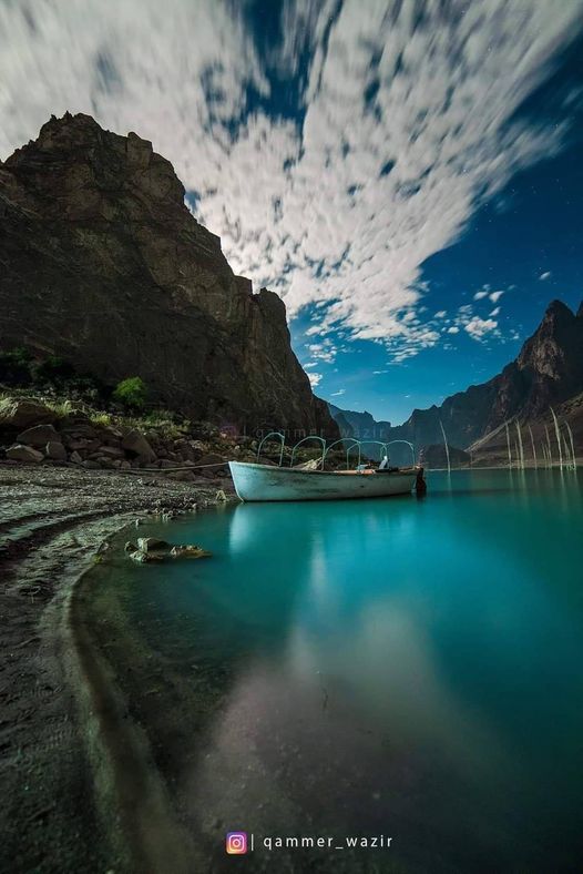 Λίμνη Attabad Gilgit Baltistan : Qammer Wazir... 1