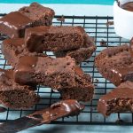 Μπισκότα βουτύρου με σοκολάτα | Αργυρώ Μπαρμπαρίγου