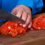 Πώς να ψιλοκόψω ντομάτα; | Αργυρώ Μπαρμπαρίγου